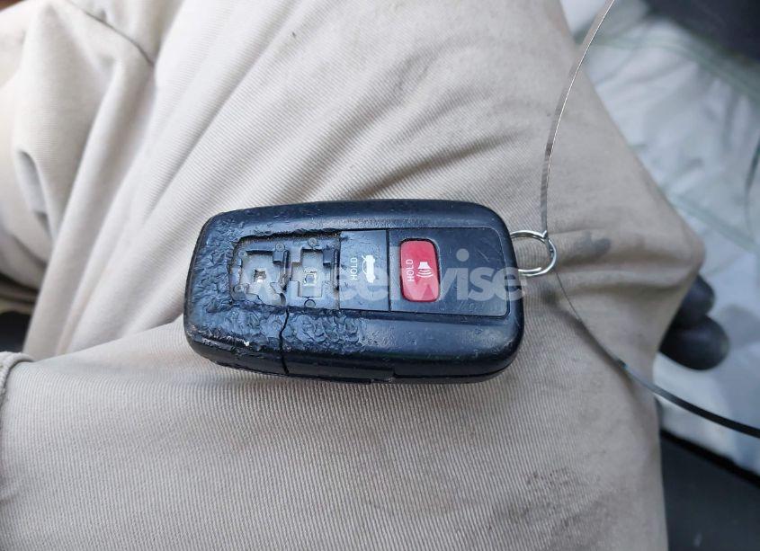 Photo 11 of 2019 Toyota Camry LE (VIN 4T1B11HK4KU763096)