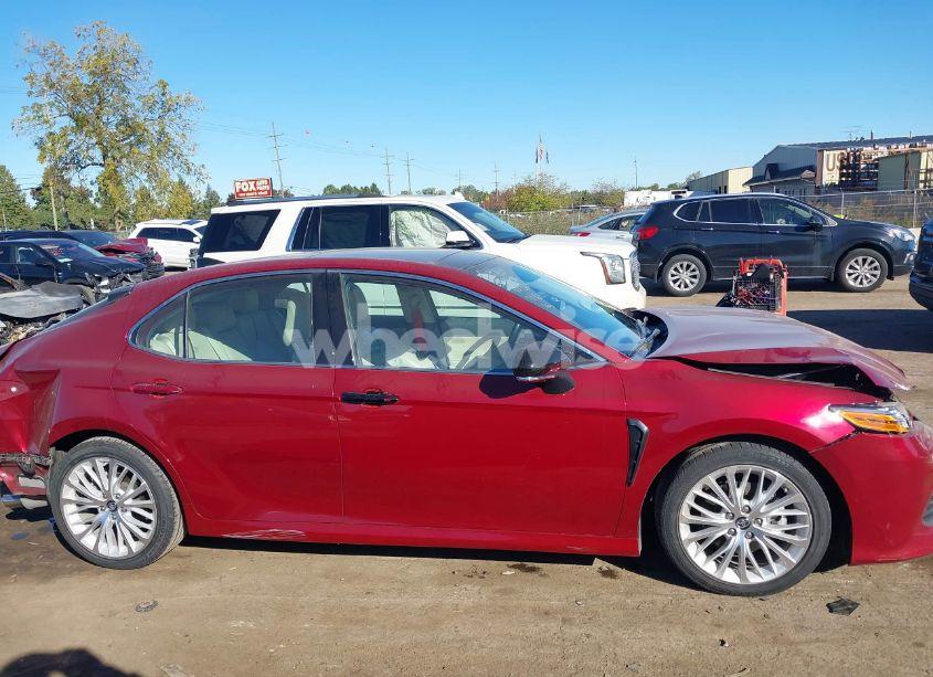 Photo 14 of 2019 Toyota Camry XLE (VIN 4T1B11HK4KU766404)