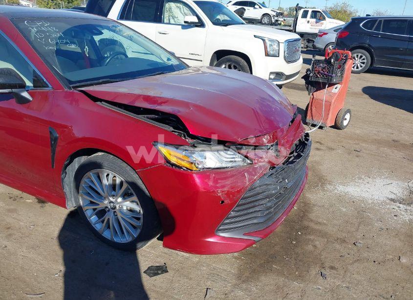 Photo 6 of 2019 Toyota Camry XLE (VIN 4T1B11HK4KU766404)