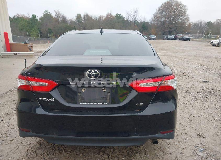 Photo 16 of 2019 Toyota Camry LE (VIN 4T1B11HK4KU810482)