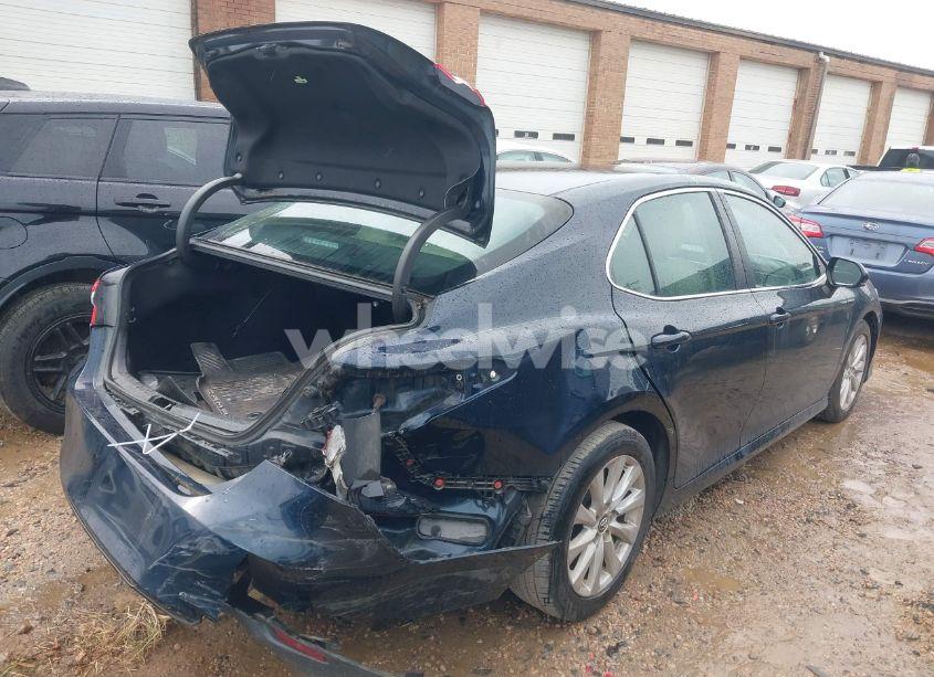 Photo 4 of 2019 Toyota Camry LE (VIN 4T1B11HK4KU848696)