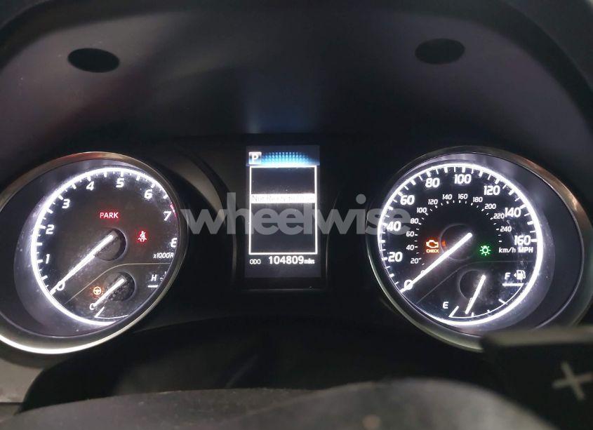 Photo 7 of 2018 Toyota Camry SE (VIN 4T1B11HK5JU017982)