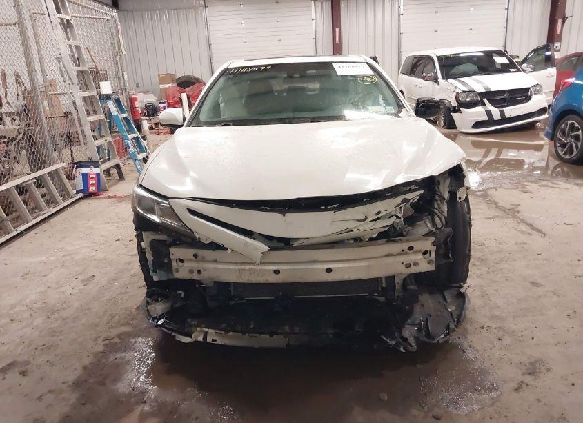 Photo 12 of 2018 Toyota Camry SE (VIN 4T1B11HK5JU027993)