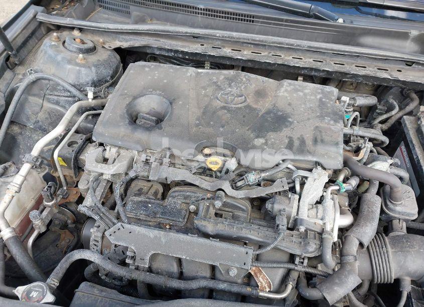 Photo 10 of 2018 Toyota Camry SE (VIN 4T1B11HK5JU076028)