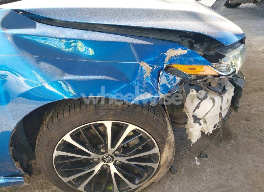 Photo 19 of 2018 Toyota Camry SE (VIN 4T1B11HK5JU102451)