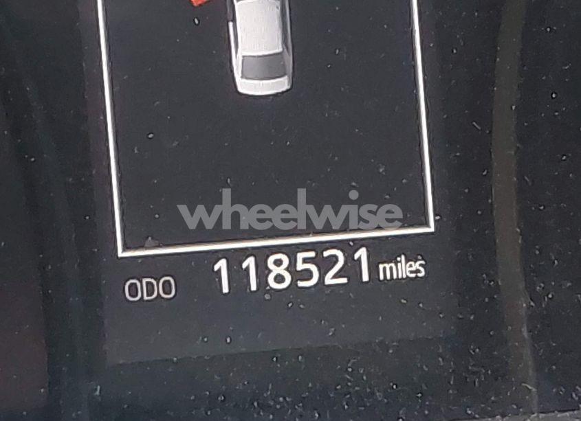 Photo 16 of 2018 Toyota Camry SE (VIN 4T1B11HK5JU127494)