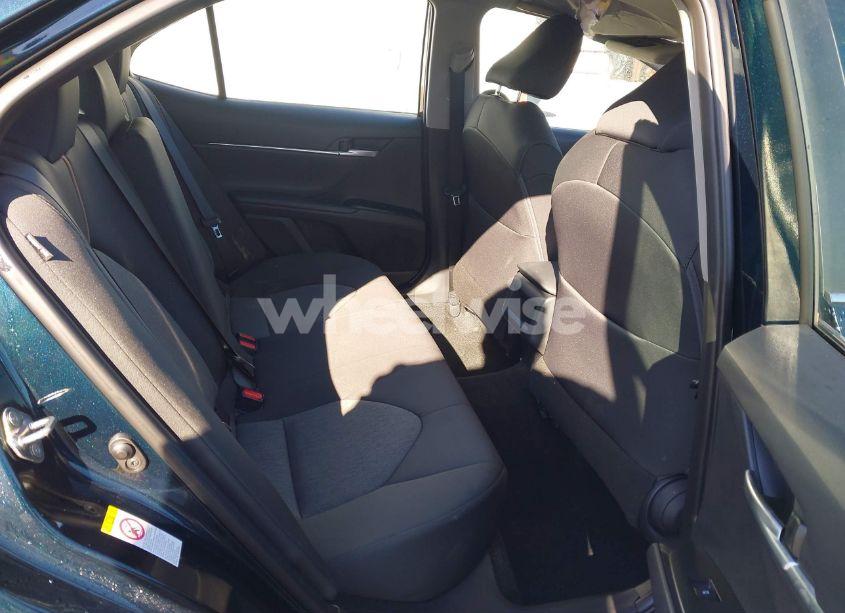 Photo 8 of 2018 Toyota Camry LE (VIN 4T1B11HK5JU520010)