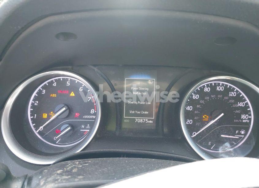 Photo 7 of 2018 Toyota Camry LE (VIN 4T1B11HK5JU527586)