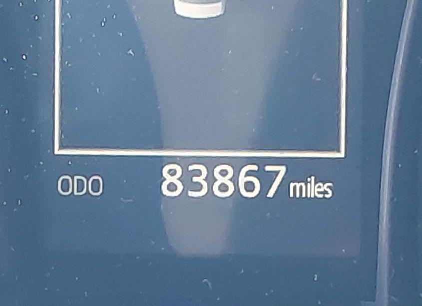 Photo 15 of 2018 Toyota Camry LE (VIN 4T1B11HK5JU528690)