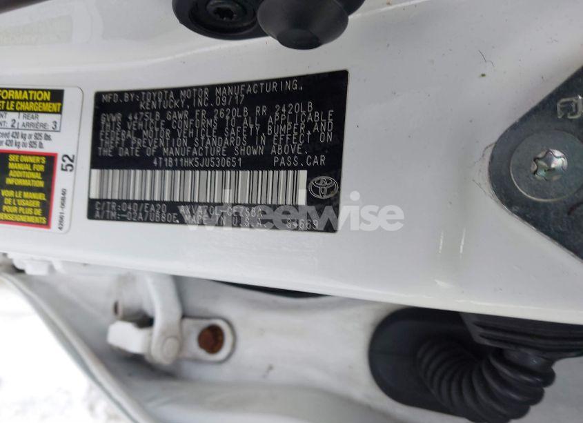 Photo 9 of 2018 Toyota Camry SE (VIN 4T1B11HK5JU530651)