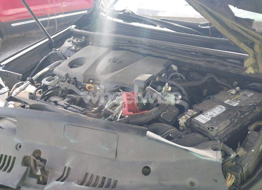 Photo 10 of 2018 Toyota Camry SE (VIN 4T1B11HK5JU594494)