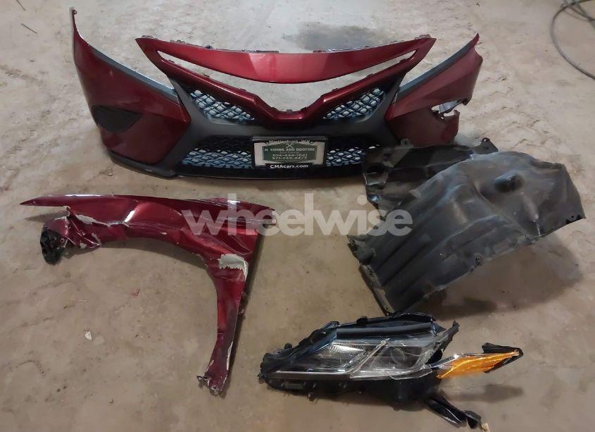 Photo 20 of 2018 Toyota Camry SE (VIN 4T1B11HK5JU618180)