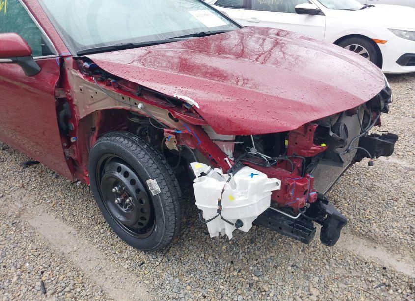 Photo 19 of 2018 Toyota Camry SE (VIN 4T1B11HK5JU627624)