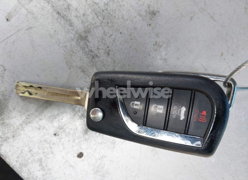 Photo 11 of 2018 Toyota Camry SE (VIN 4T1B11HK5JU652765)