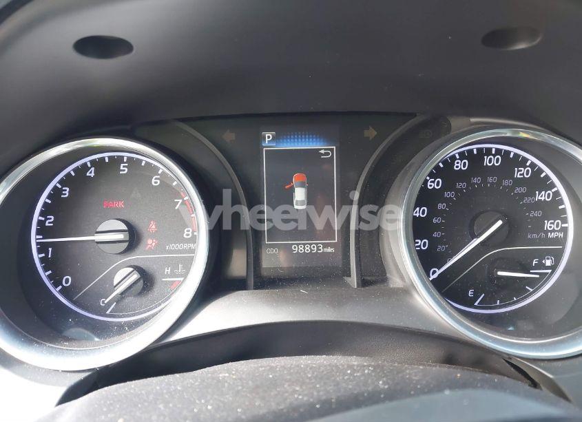 Photo 7 of 2018 Toyota Camry SE (VIN 4T1B11HK5JU652765)