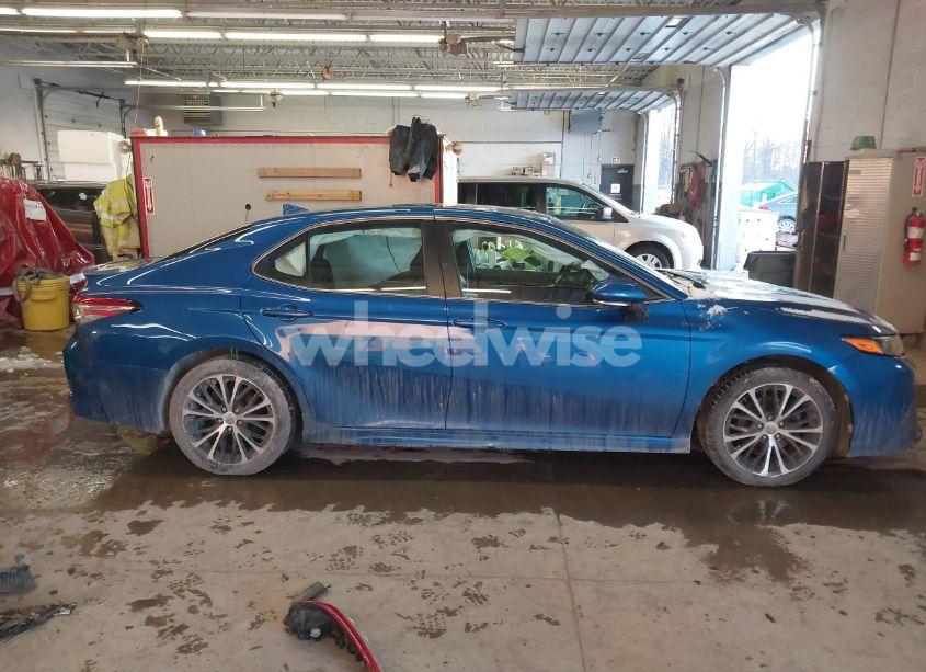 Photo 13 of 2019 Toyota Camry SE (VIN 4T1B11HK5KU159797)