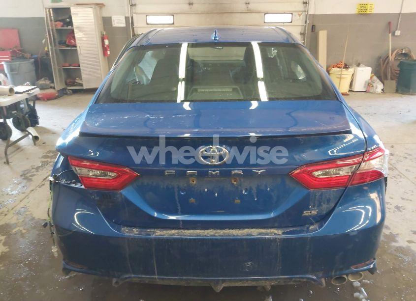 Photo 16 of 2019 Toyota Camry SE (VIN 4T1B11HK5KU159797)