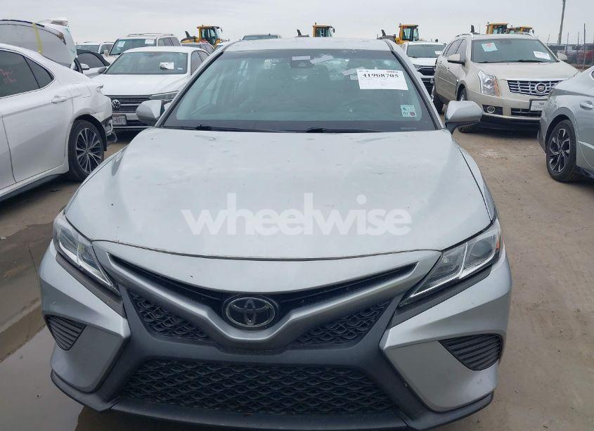 Photo 12 of 2019 Toyota Camry SE (VIN 4T1B11HK5KU207427)