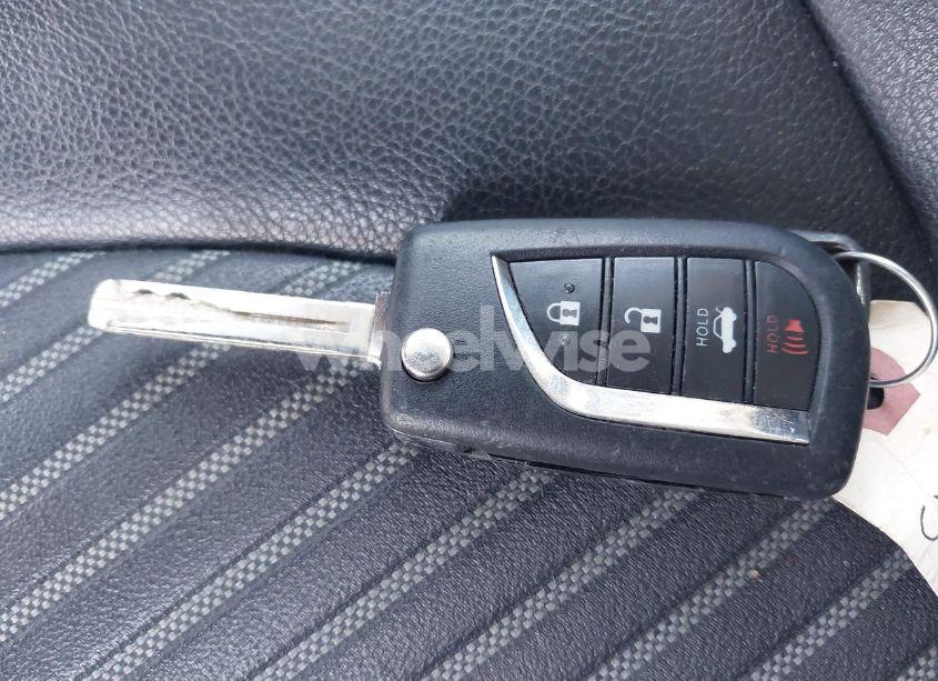 Photo 11 of 2019 Toyota Camry SE (VIN 4T1B11HK5KU217312)