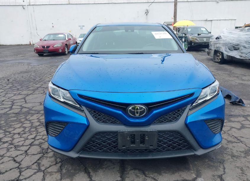Photo 13 of 2019 Toyota Camry SE (VIN 4T1B11HK5KU261763)