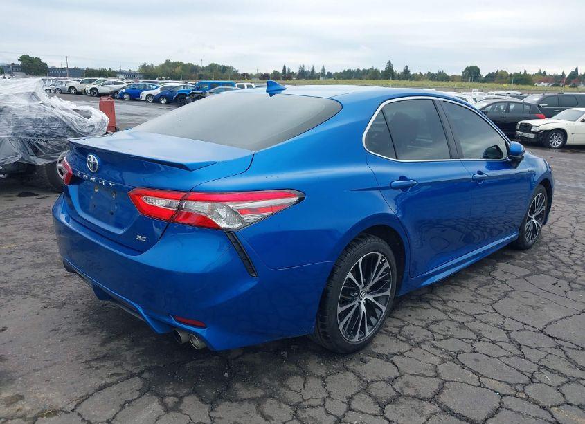 Photo 4 of 2019 Toyota Camry SE (VIN 4T1B11HK5KU261763)