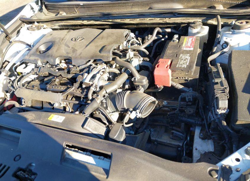 Photo 10 of 2019 Toyota Camry SE (VIN 4T1B11HK5KU273671)