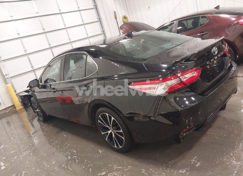 Photo 15 of 2019 Toyota Camry SE (VIN 4T1B11HK5KU279986)