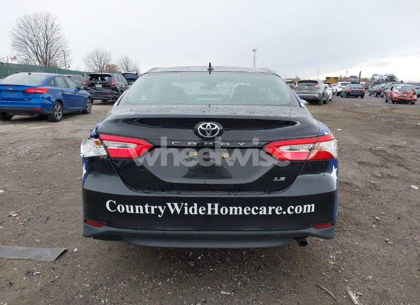 Photo 15 of 2019 Toyota Camry LE (VIN 4T1B11HK5KU683144)