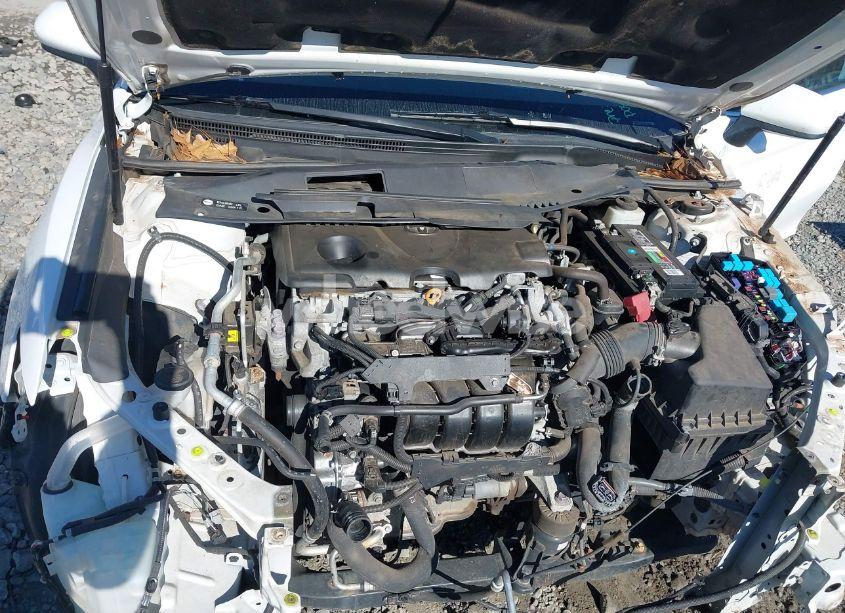 Photo 10 of 2019 Toyota Camry LE (VIN 4T1B11HK5KU739471)