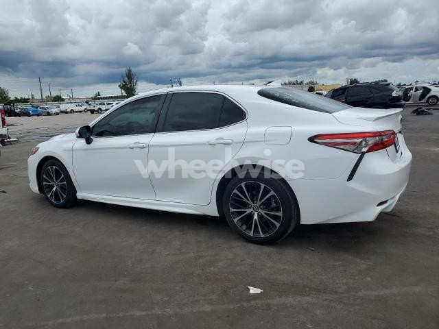 Photo 8 of 2019 TOYOTA CAMRY L (VIN 4T1B11HK5KU752799)