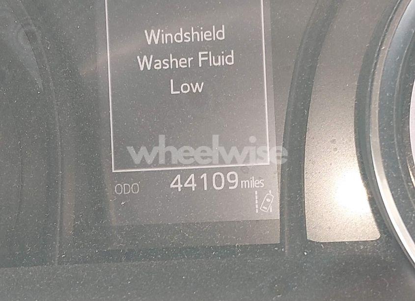 Photo 16 of 2019 Toyota Camry LE (VIN 4T1B11HK5KU814394)