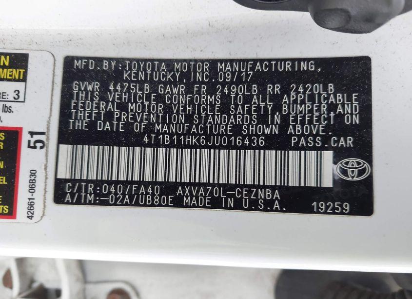 Photo 9 of 2018 Toyota Camry LE (VIN 4T1B11HK6JU016436)