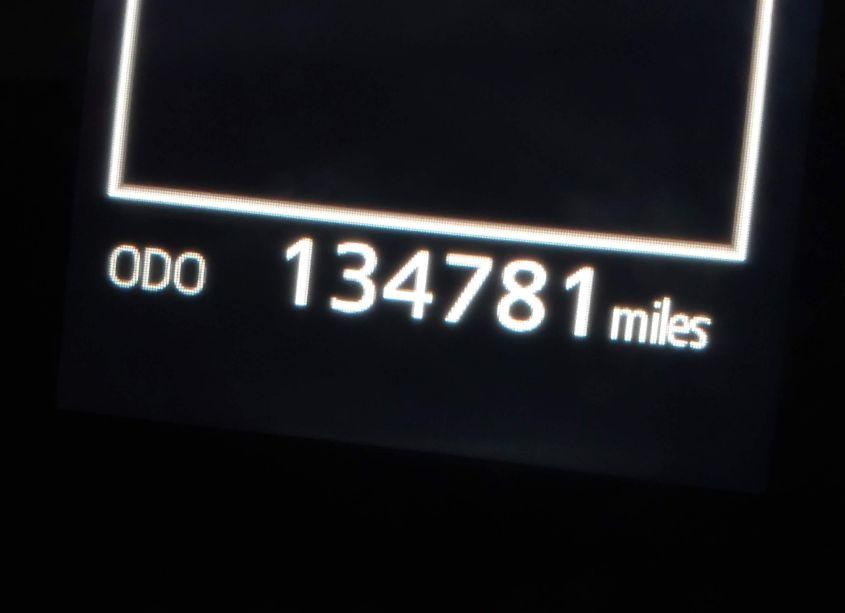 Photo 16 of 2018 Toyota Camry SE (VIN 4T1B11HK6JU018008)