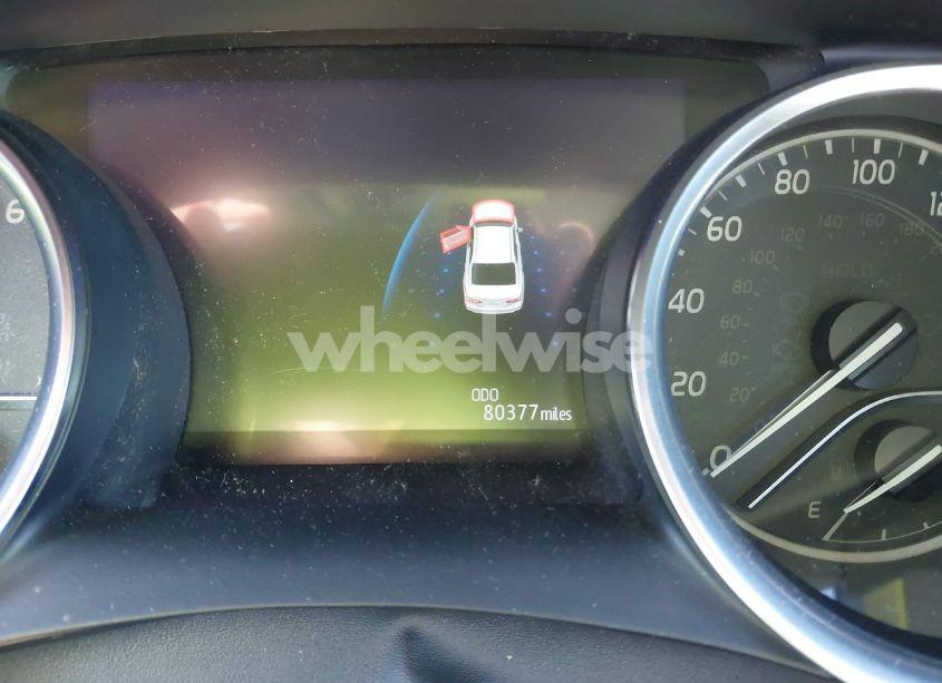 Photo 7 of 2018 Toyota Camry XLE (VIN 4T1B11HK6JU036203)