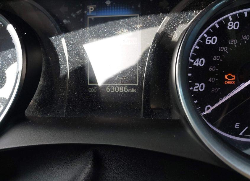 Photo 7 of 2018 Toyota Camry SE (VIN 4T1B11HK6JU040221)