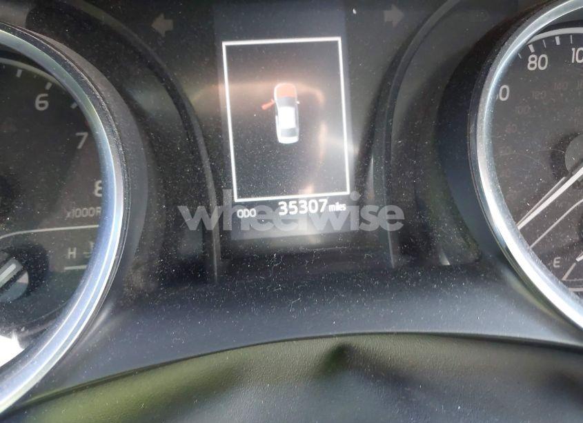 Photo 16 of 2018 Toyota Camry SE (VIN 4T1B11HK6JU542856)