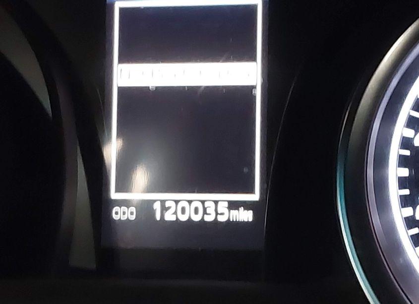 Photo 15 of 2018 Toyota Camry SE (VIN 4T1B11HK6JU556840)