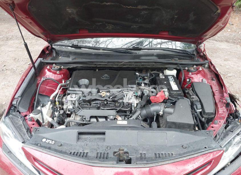 Photo 10 of 2018 Toyota Camry SE (VIN 4T1B11HK6JU564954)