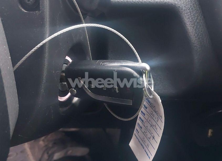 Photo 11 of 2018 Toyota Camry LE (VIN 4T1B11HK6JU603011)