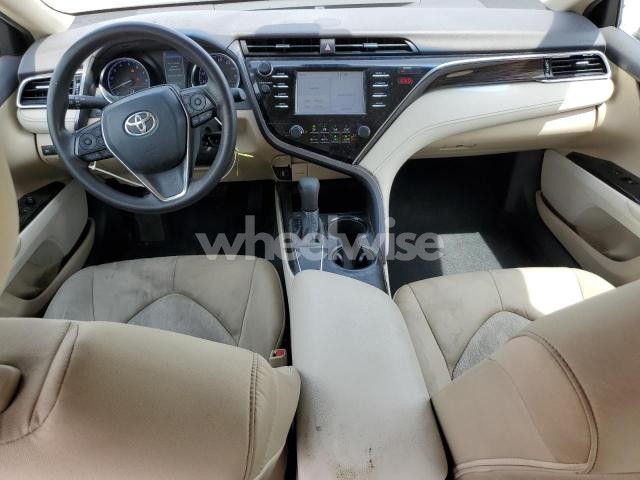 Photo 10 of 2018 TOYOTA CAMRY L (VIN 4T1B11HK6JU619824)