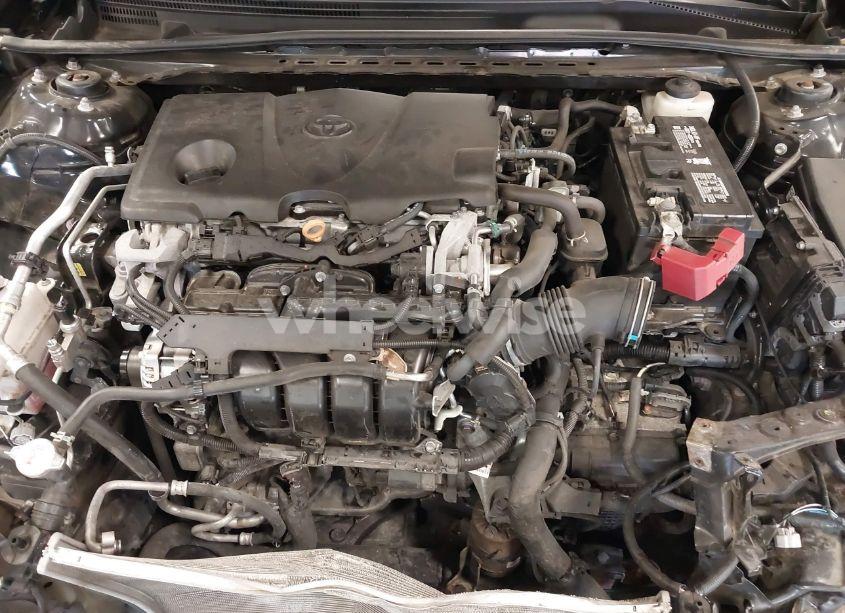 Photo 10 of 2018 Toyota Camry SE (VIN 4T1B11HK6JU644576)