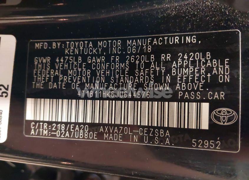 Photo 9 of 2018 Toyota Camry SE (VIN 4T1B11HK6JU644576)