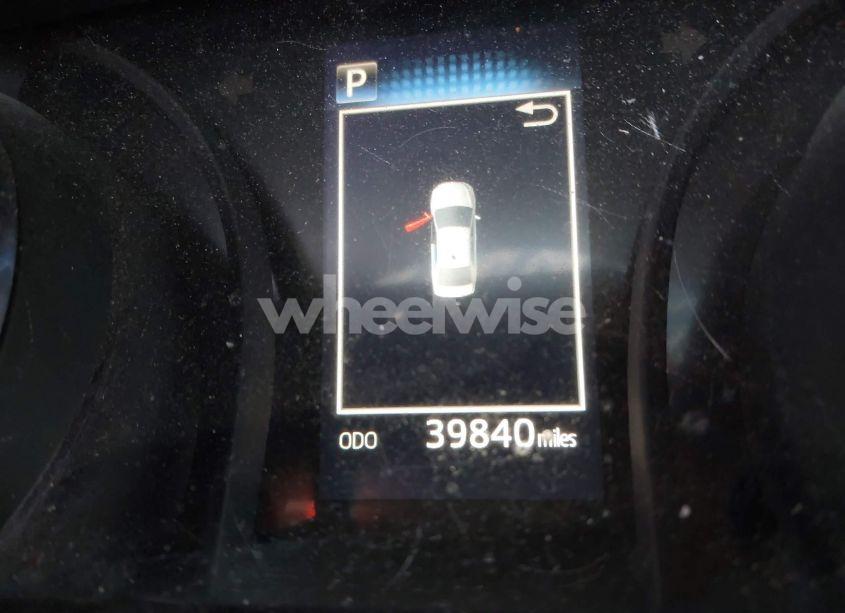 Photo 16 of 2018 Toyota Camry SE (VIN 4T1B11HK6JU660356)