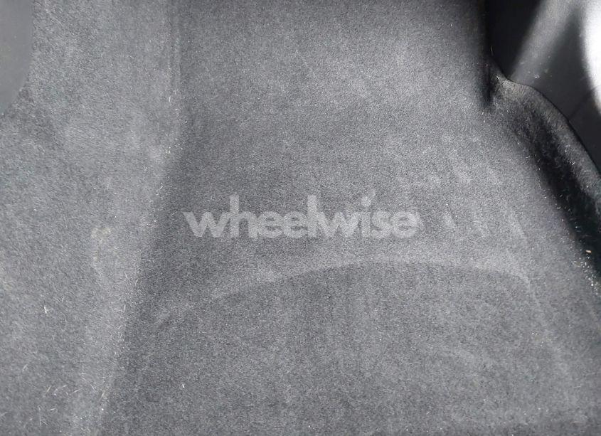 Photo 17 of 2018 Toyota Camry SE (VIN 4T1B11HK6JU669056)