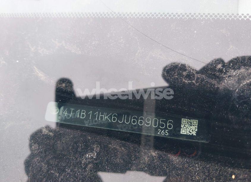 Photo 9 of 2018 Toyota Camry SE (VIN 4T1B11HK6JU669056)