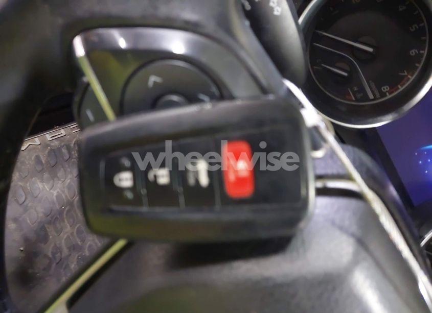 Photo 11 of 2019 Toyota Camry XLE (VIN 4T1B11HK6KU163356)