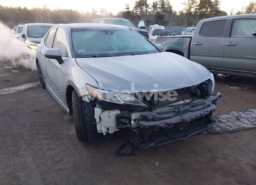 Photo 6 of 2019 Toyota Camry SE (VIN 4T1B11HK6KU168198)