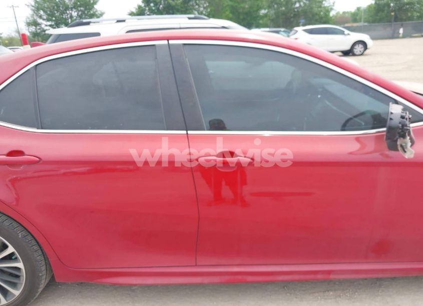 Photo 13 of 2019 Toyota Camry SE (VIN 4T1B11HK6KU169187)