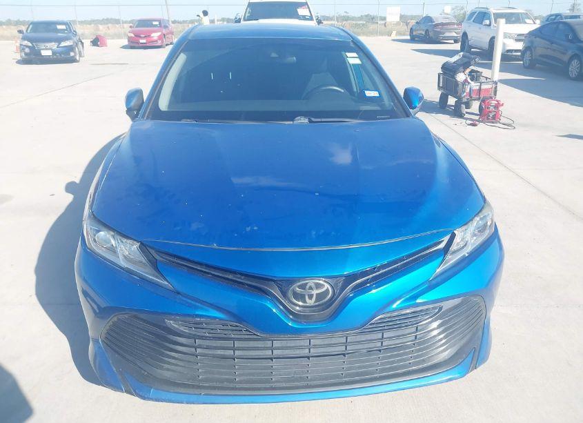 Photo 12 of 2019 Toyota Camry LE (VIN 4T1B11HK6KU236855)