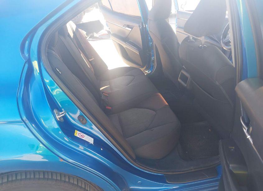 Photo 8 of 2019 Toyota Camry LE (VIN 4T1B11HK6KU236855)